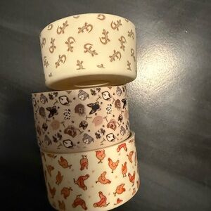 Small Pets Ceramic Food/Water Bowl - Cream Patterned